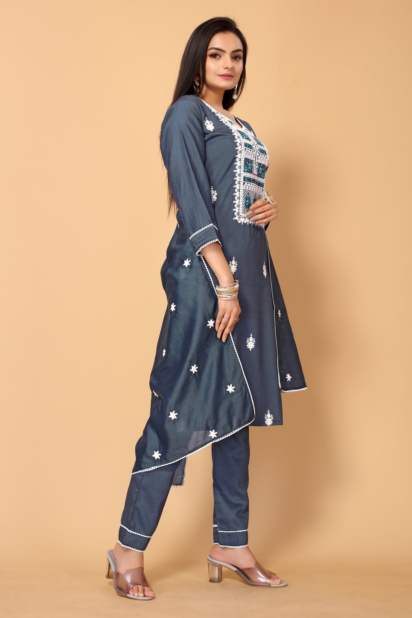 VEENA FESTIVE WEAR SILK BLEND KURTI
