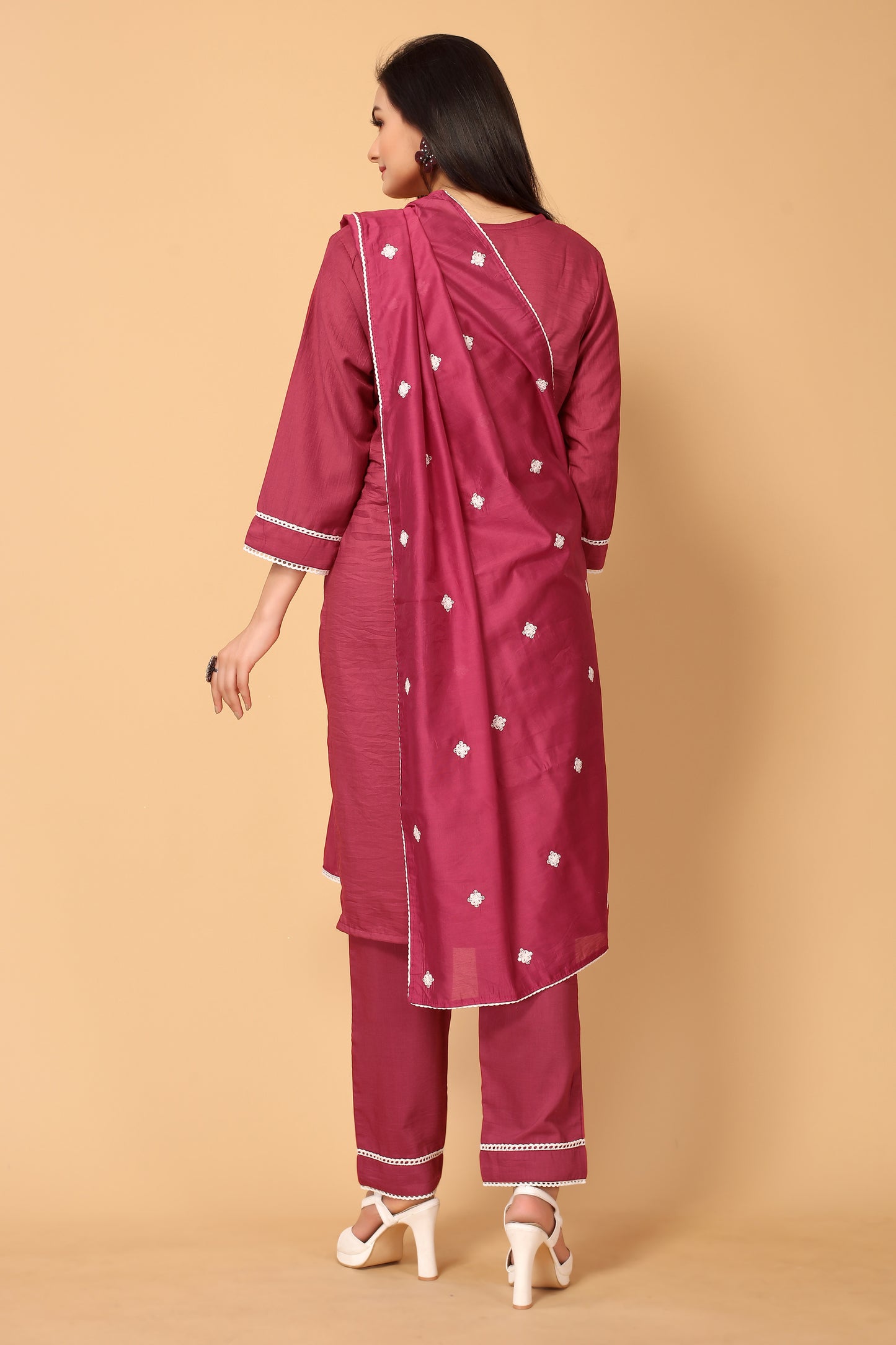 VEENA FESTIVE WEAR SILK BLEND KURTI
