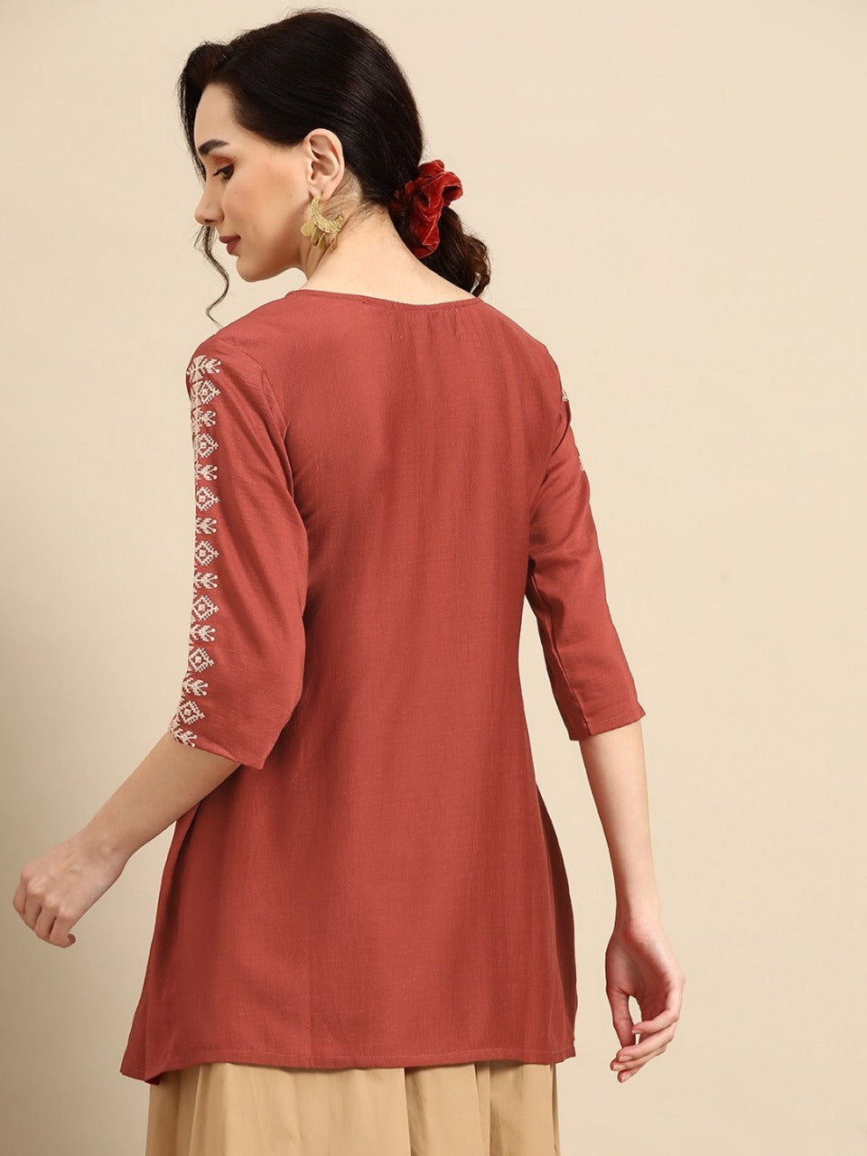 MARINA FANCY WEAR SHORT TOP