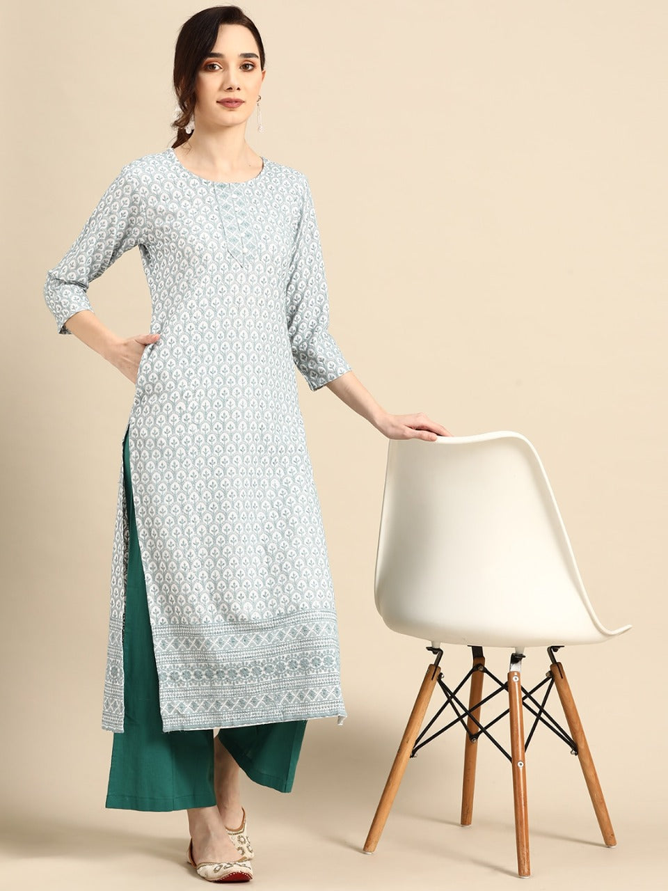 SAKHIYA FESTIVE WEAR FANCY KURTI