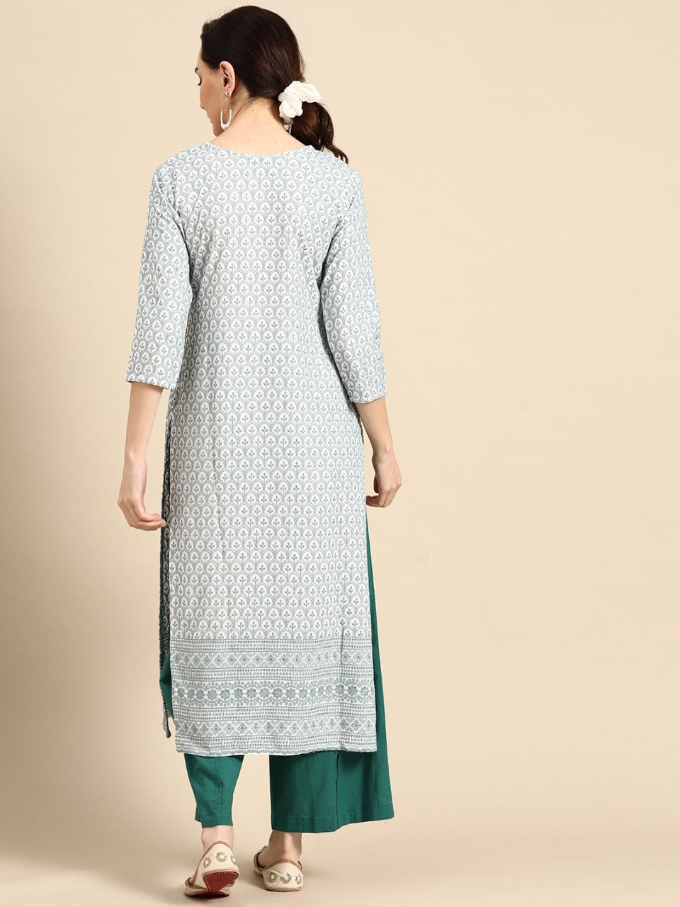 SAKHIYA FESTIVE WEAR FANCY KURTI