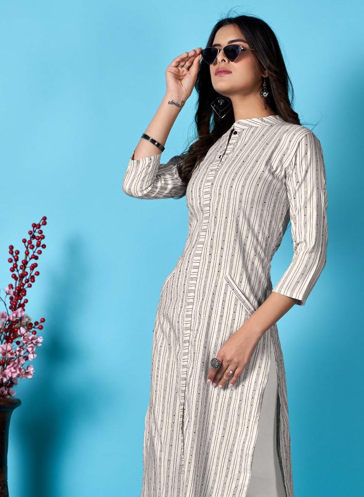 Women's Traditional Kurti