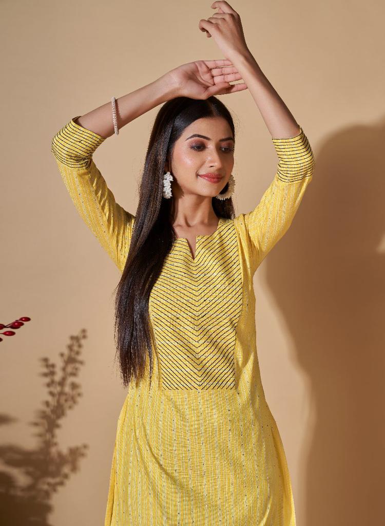 Women's Traditional Kurti