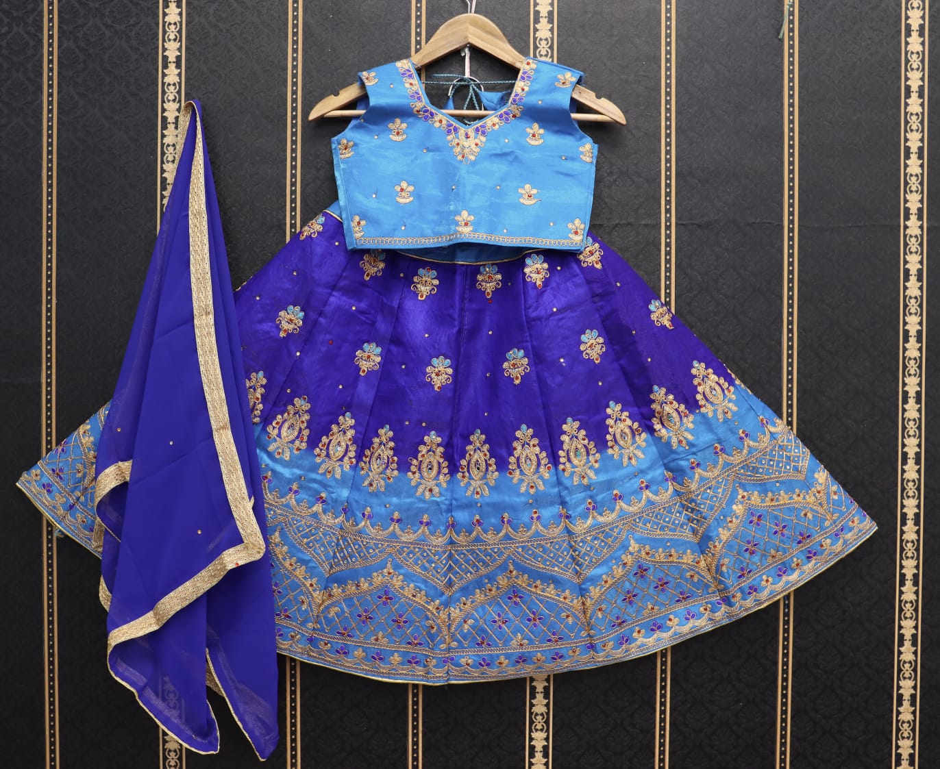 PADDING KIDS LEHENGA Anantexports