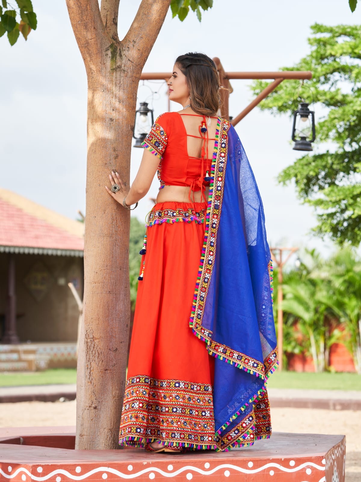 Minakshi Lahenga Anant Tex Exports Private Limited