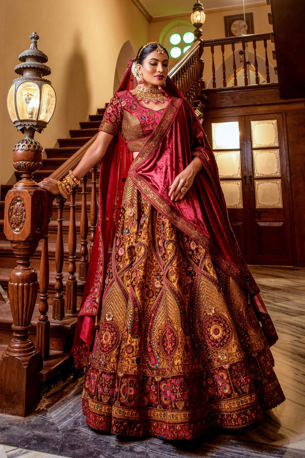 Red & Golden Wedding Bridal Designer Heavy Work Handwork Lehenga Choli