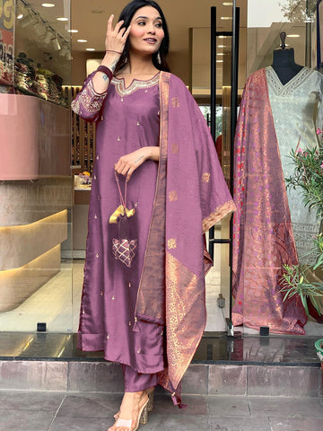 Purple Viscose Chanderi Embroidered Kurti Set