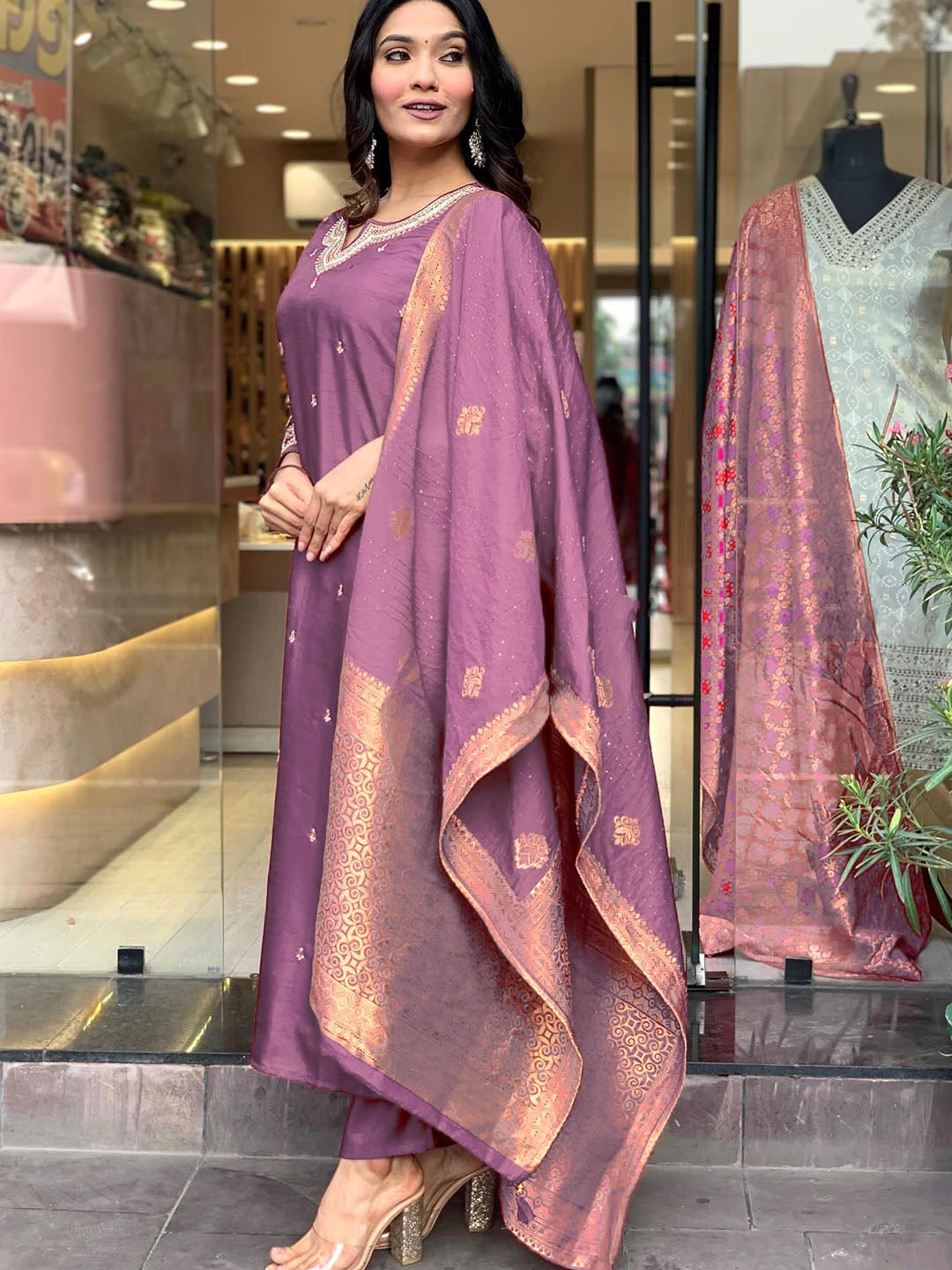 Purple Viscose Chanderi Embroidered Kurti Set