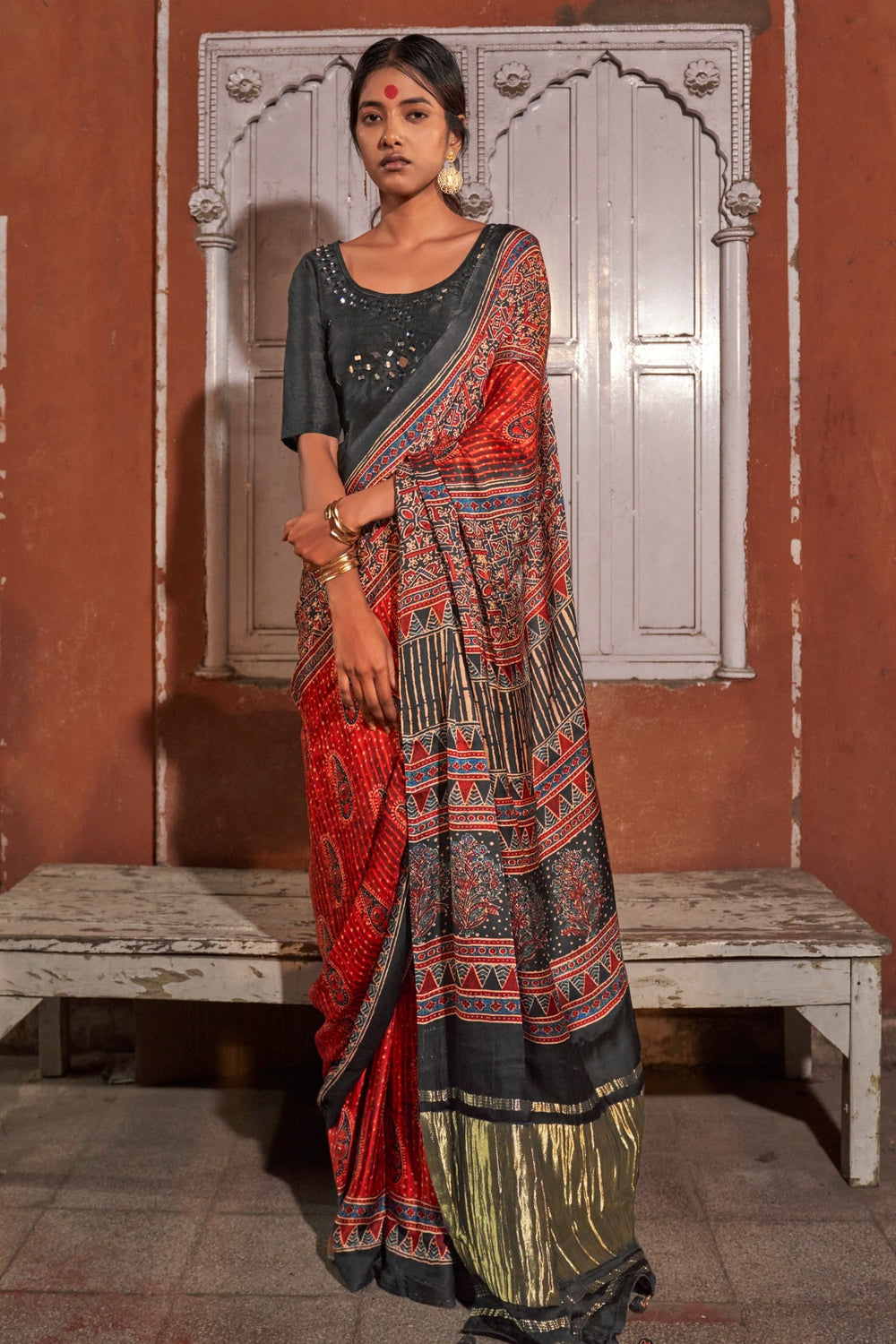 Gajji Lagdi Patta Saree