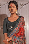 Gajji Lagdi Patta Saree