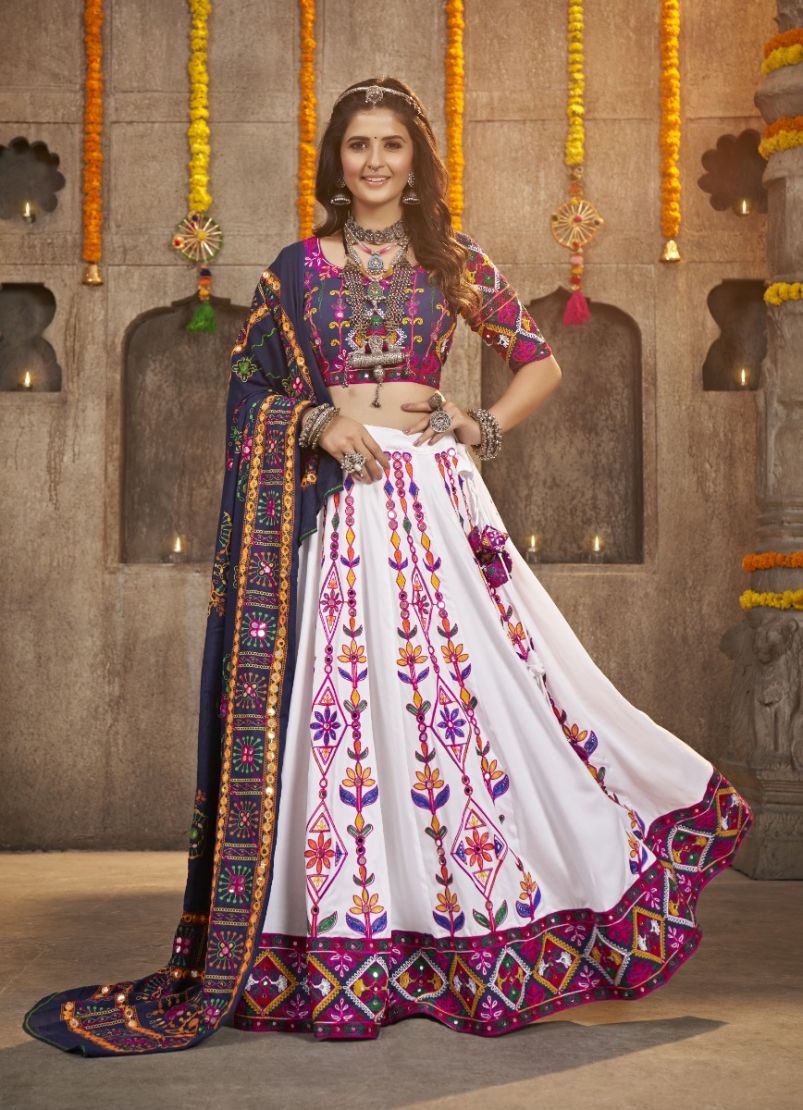 Beautiful Designer Navratri Garba Special Chaniya Choli