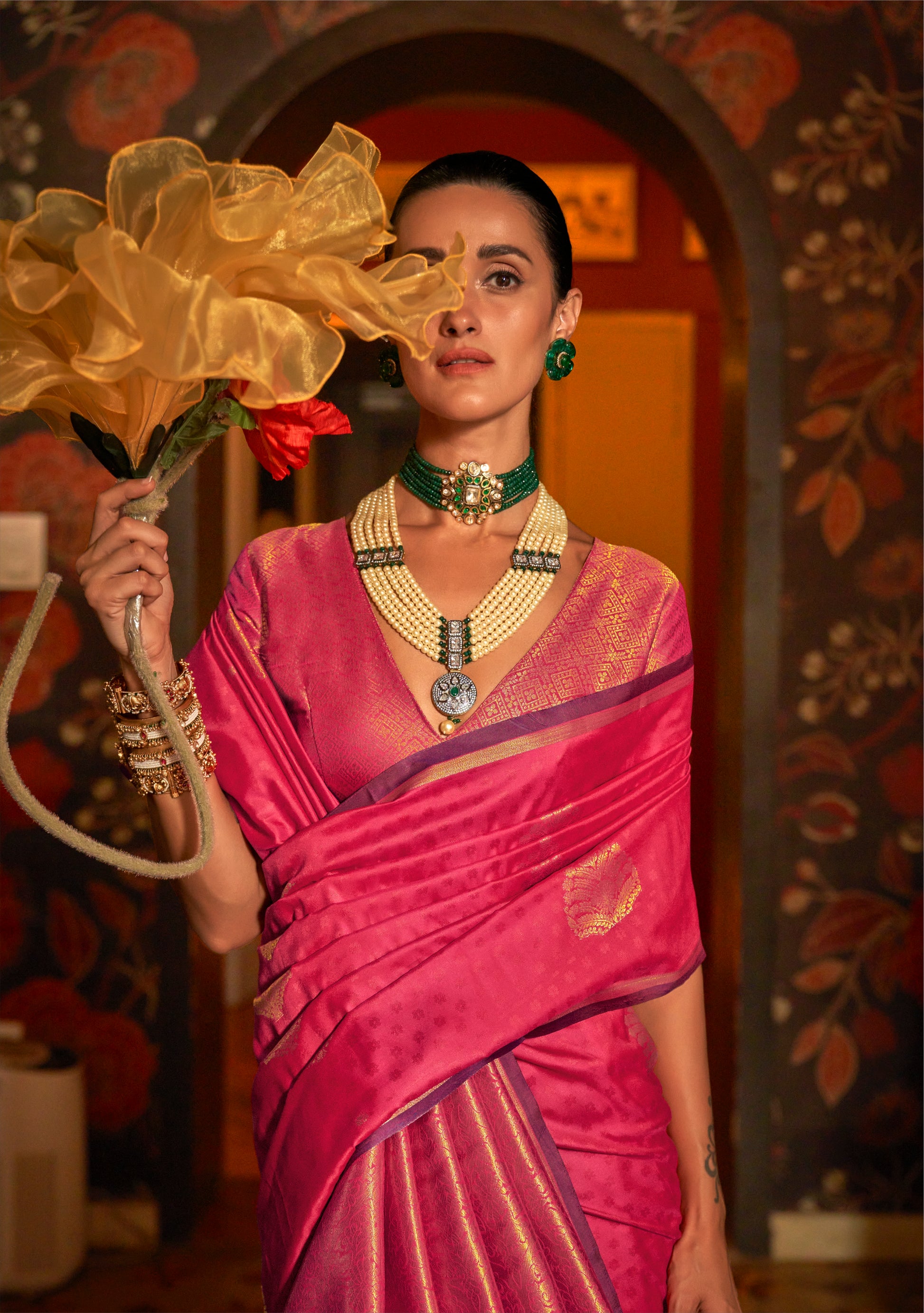 Pink Handloom Silk Saree with Intricate Zari Work