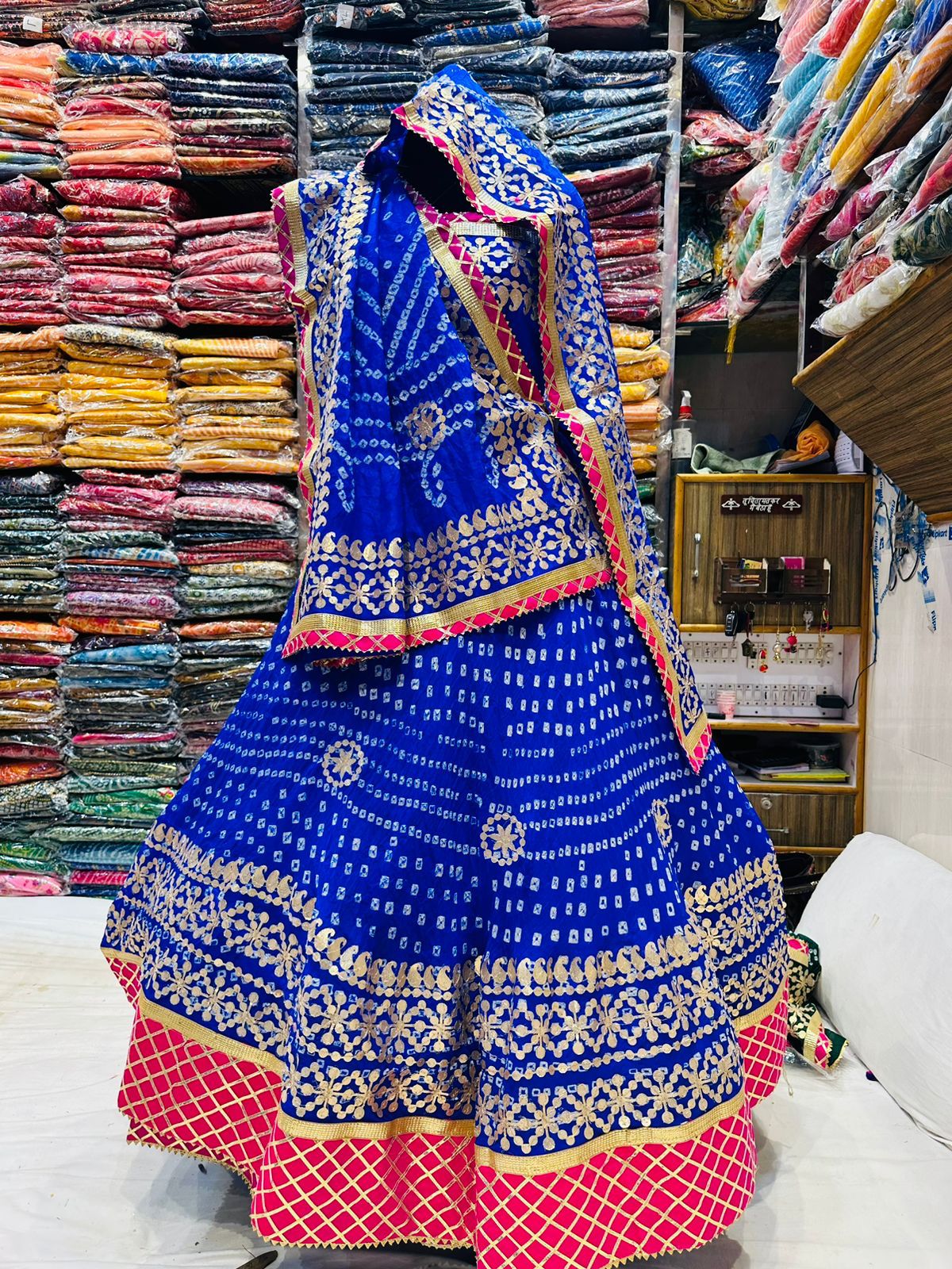 Traditional Jaipuri Heavy Gotta Patti Work Bandhej Full Stich Silk Leh –  Priyaz Gallery