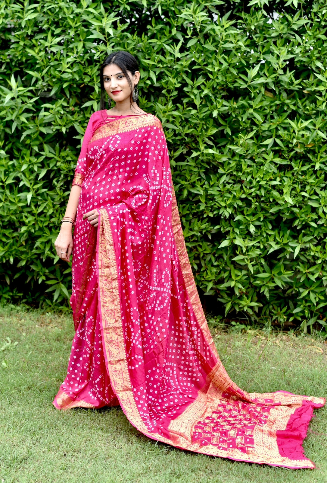 Beautiful Traditional Ambadal Bandhani Saree