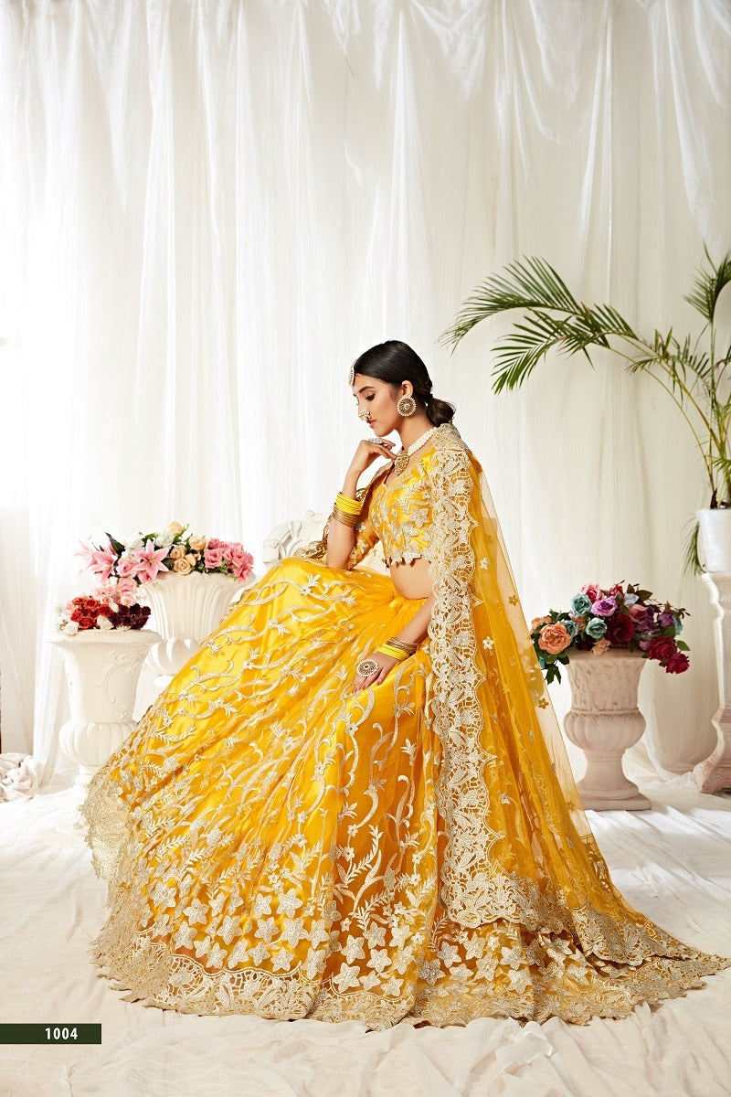 Buy Peach Sequins Work Net Wedding Wear Lehenga Choli Online from  EthnicPlus for ₹1899