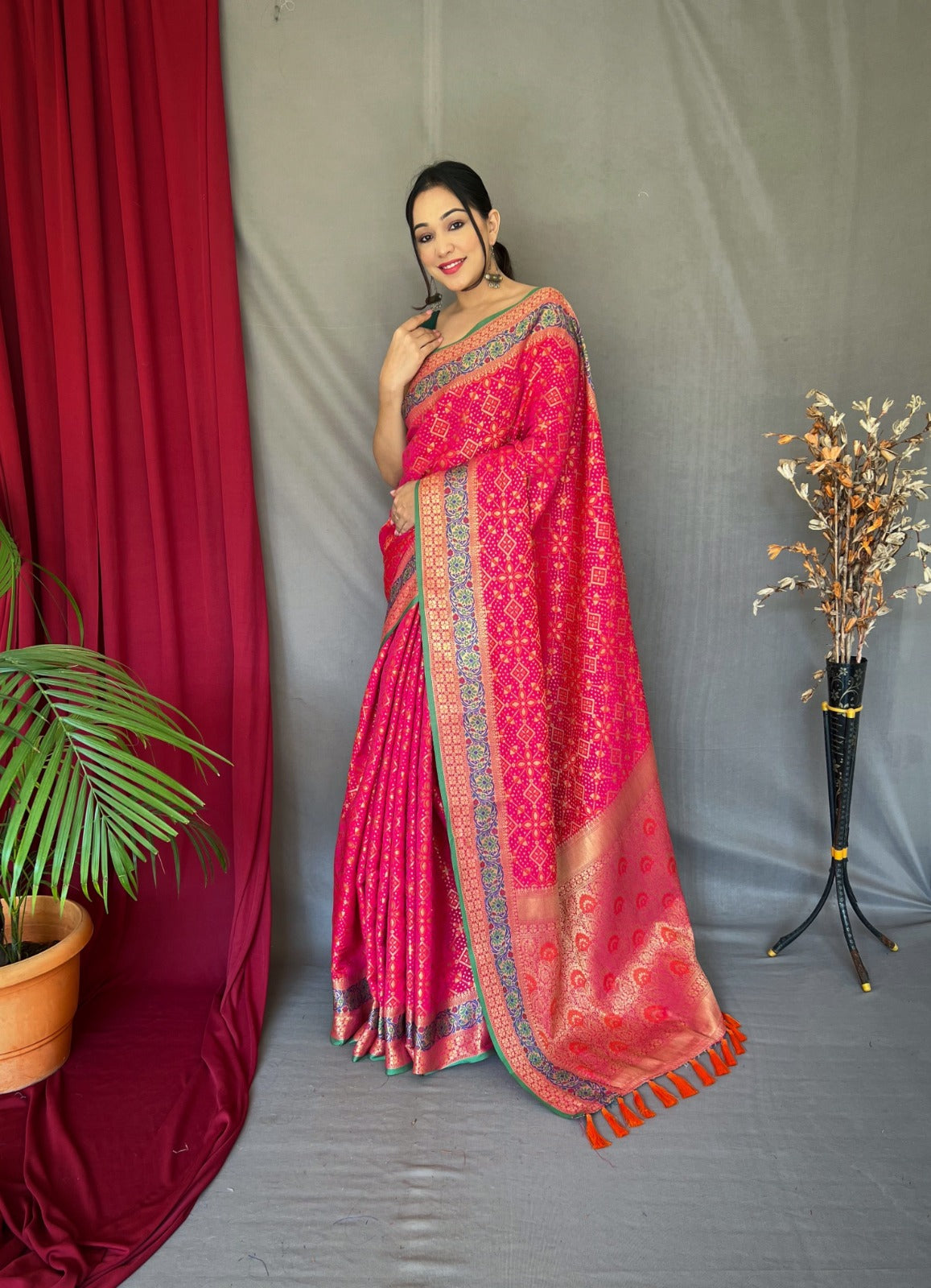 Pure Soft Designer Beautiful Bandhej Patola Silk Saree