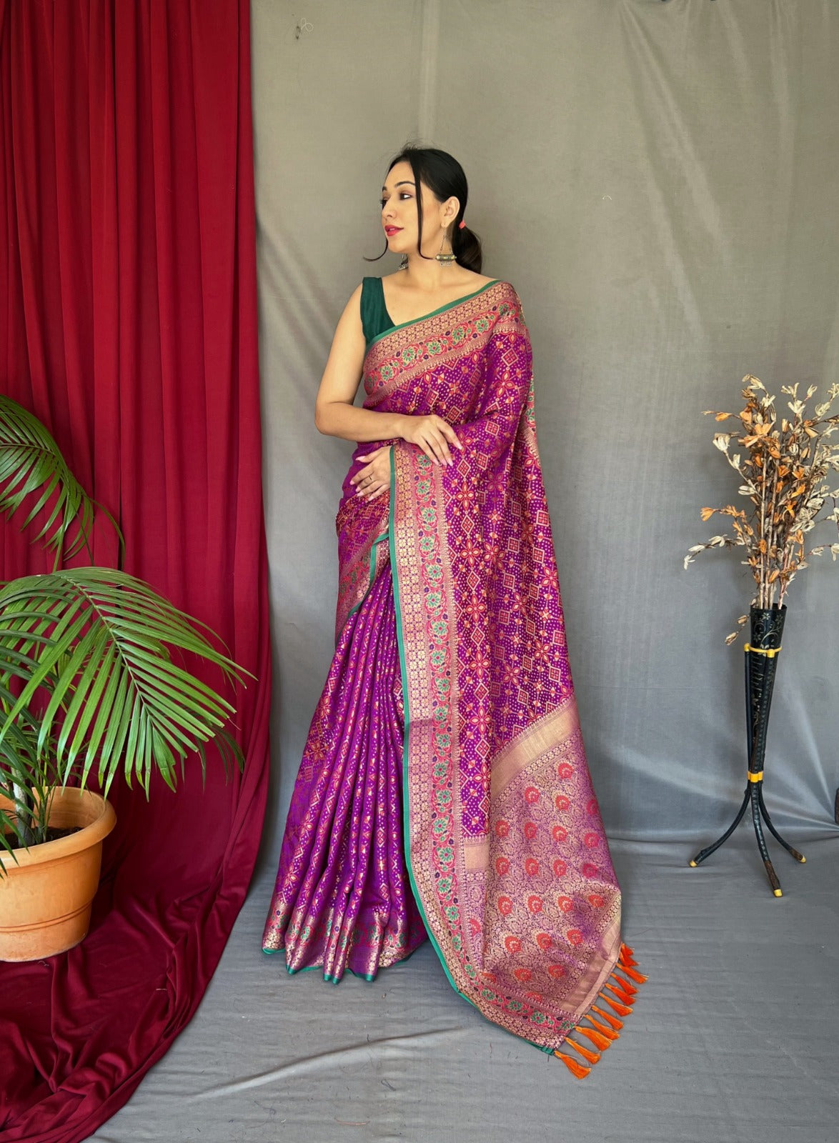 Pure Soft Designer Beautiful Bandhej Patola Silk Saree