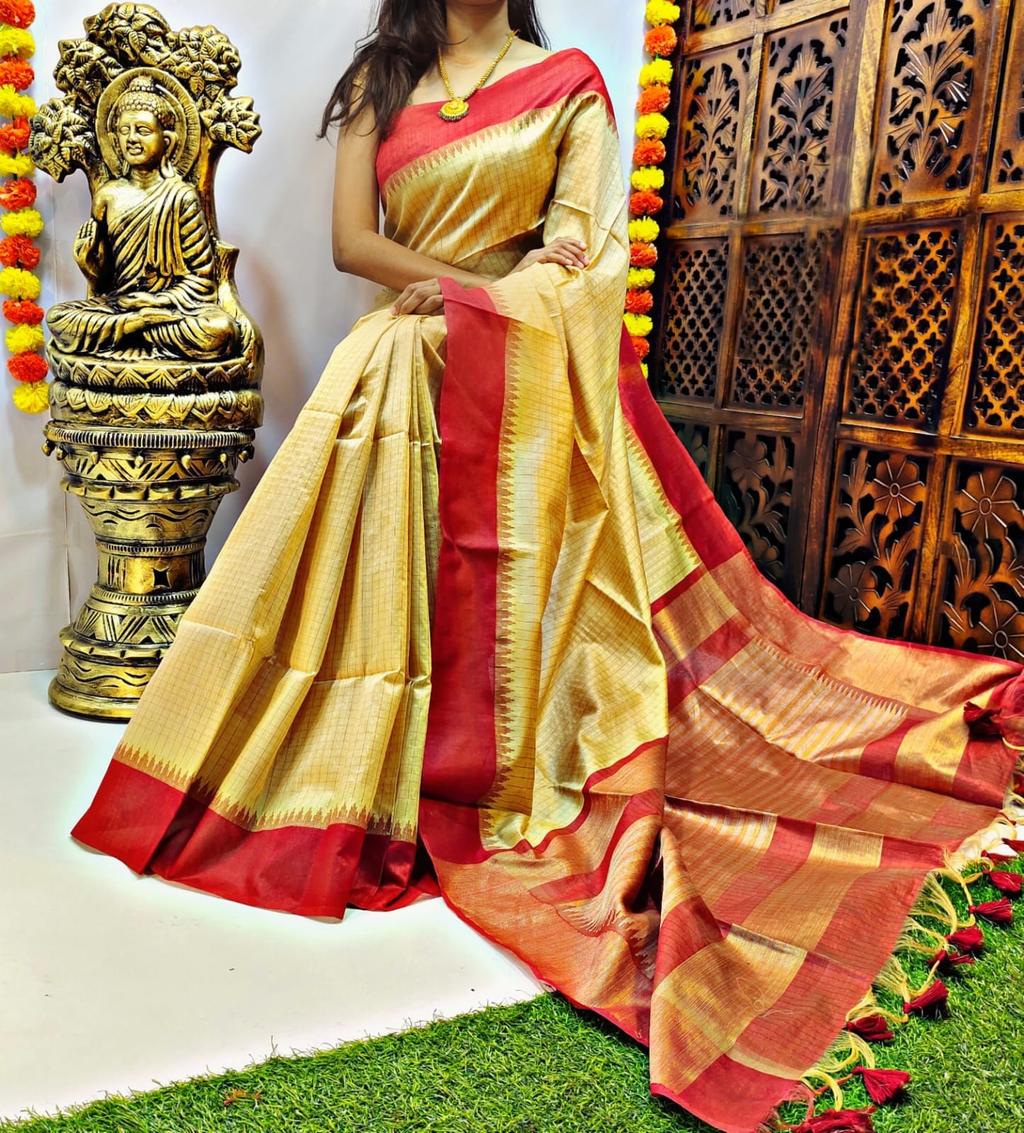 Beautiful Designer Tussar Silk Korvai Saree