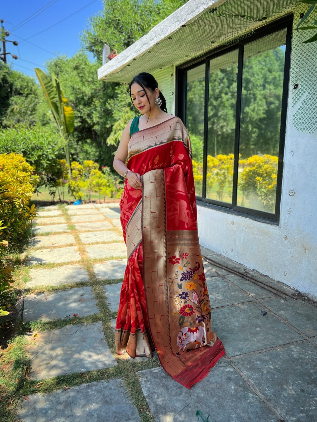 Beautiful Designer Gauri Pure Soft Paithani silk saree