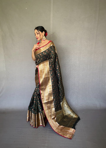 Beautiful Designer Traditional Aanchal Kanjivaram Handloom Sarees