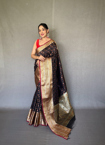 Beautiful Designer Traditional Aanchal Kanjivaram Handloom Sarees