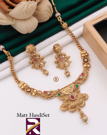 Beautiful Premium Quality Antique Necklace set with Earrings