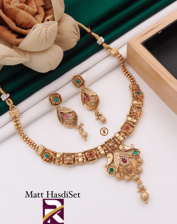 Beautiful Premium Quality Antique Necklace set with Earrings