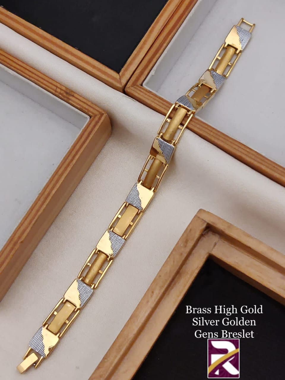 Beautiful Gold Plated Gents Fancy Bracelet