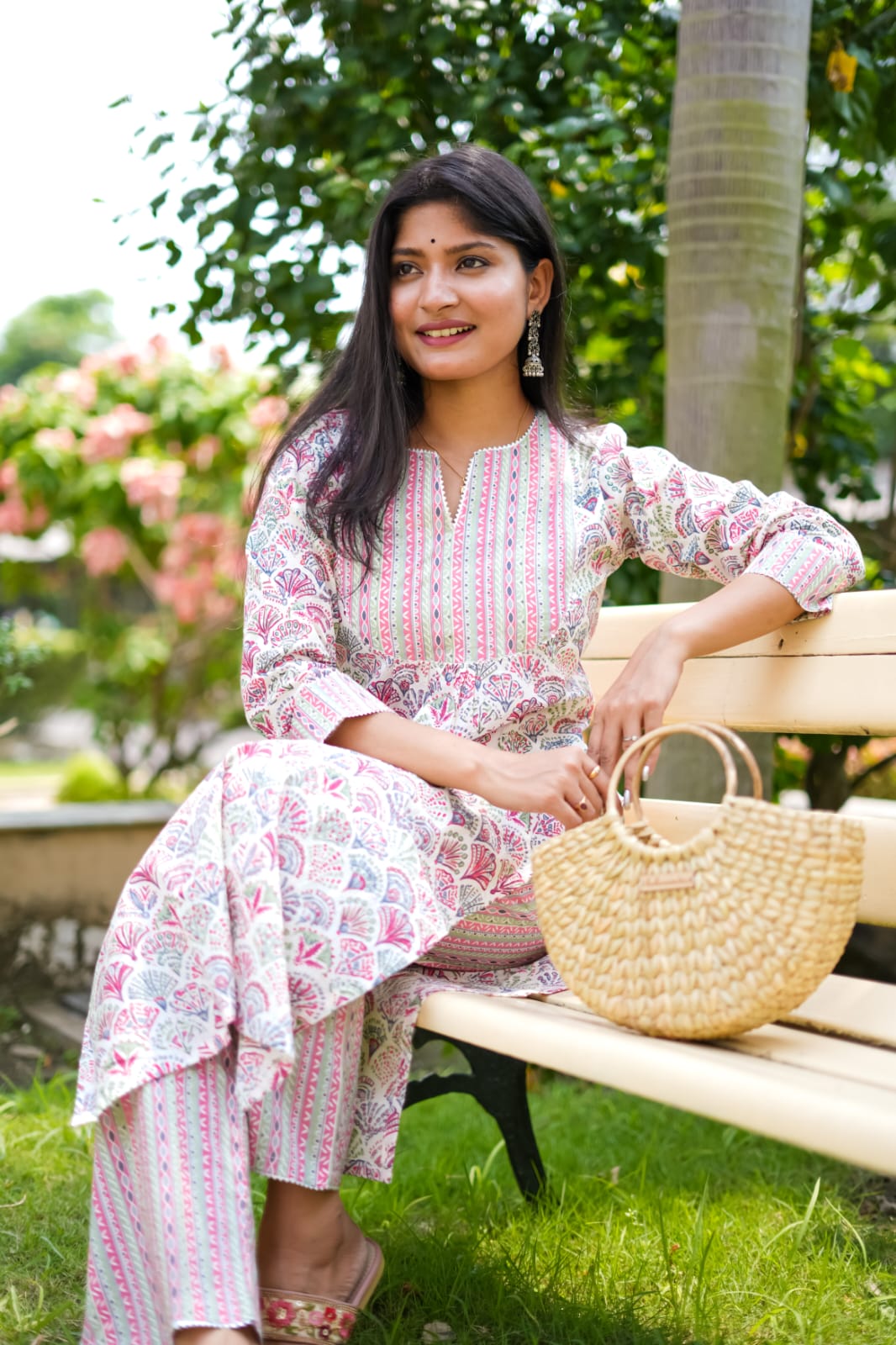 Women's Traditional Kurti with Bottom