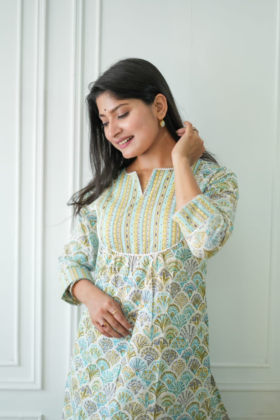 Women's Traditional Kurti with Bottom