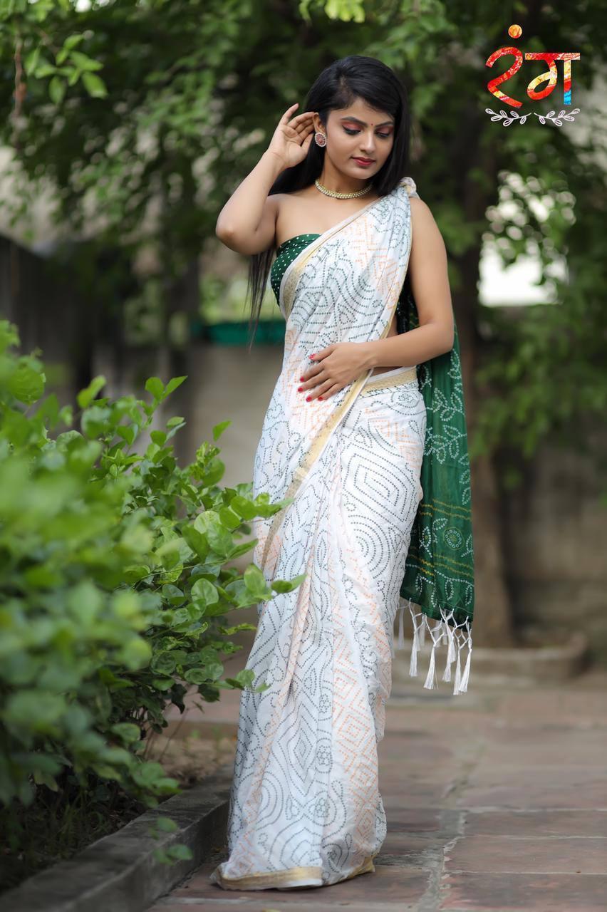 Beautiful Designer Pure Taffeta Bandhej Saree