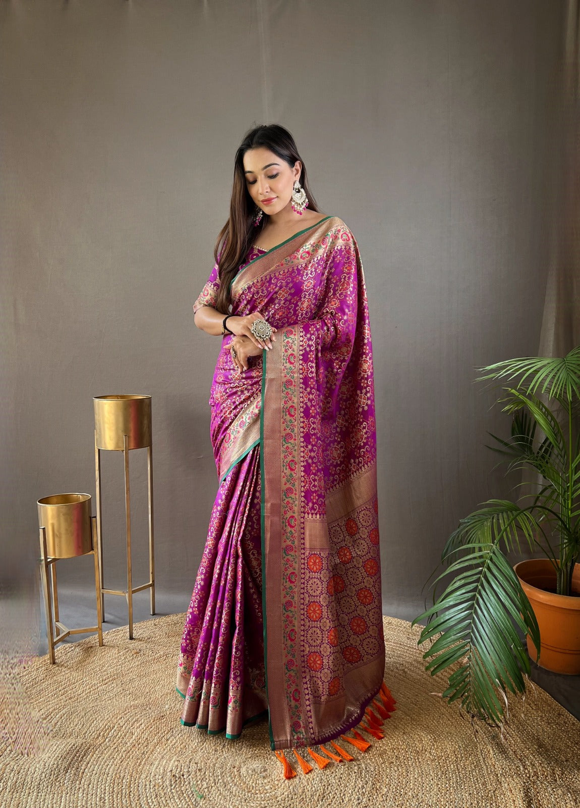 Ready To Wear 1 Minute drape in Pure bandhej Patola Silk Saree