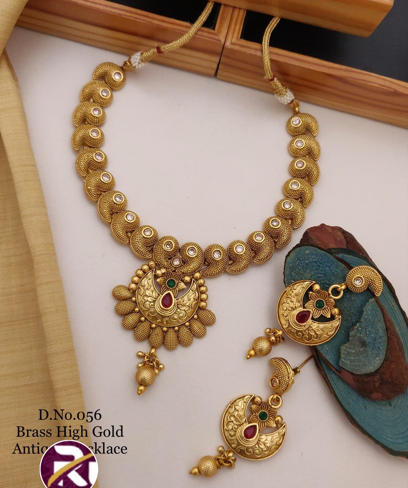 Beautiful High Gold Plated Antique Rajwadi Necklace set with Earrings