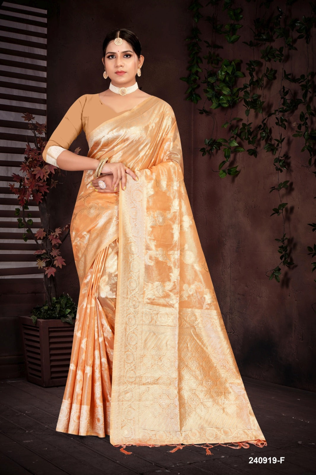 Aashirya-04 Shimmer Fabric (875x08)