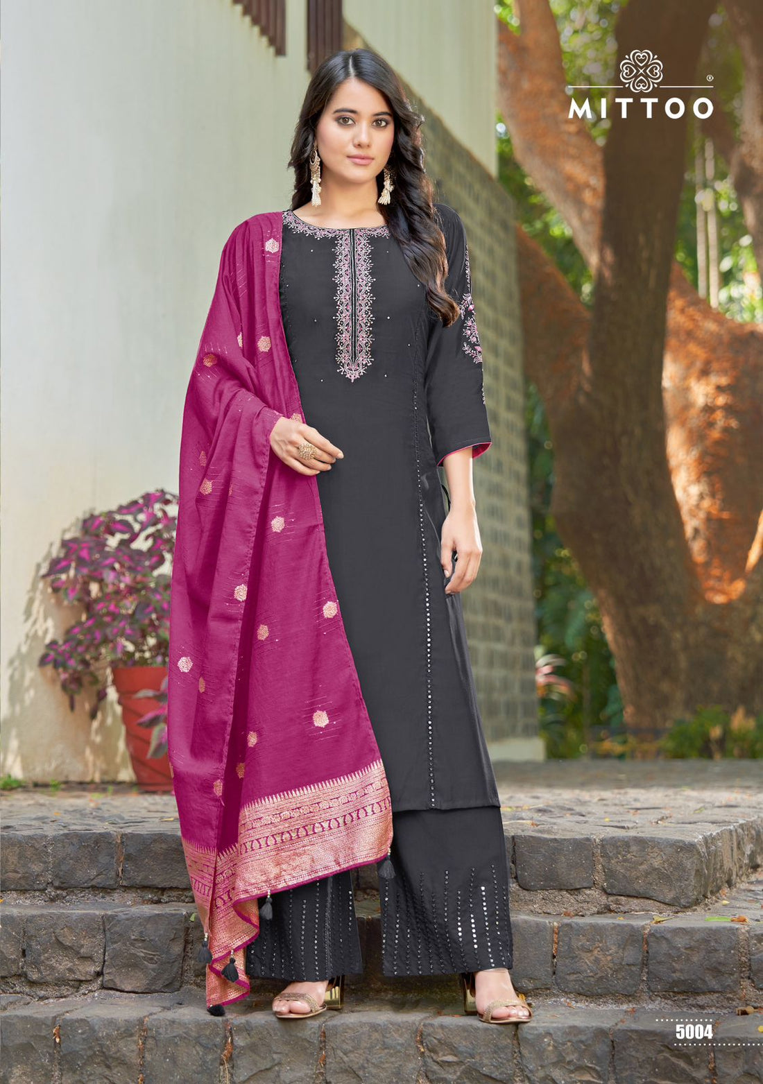 Mittoo Parnita Heavy Rayon Readymade Suit (999x06)