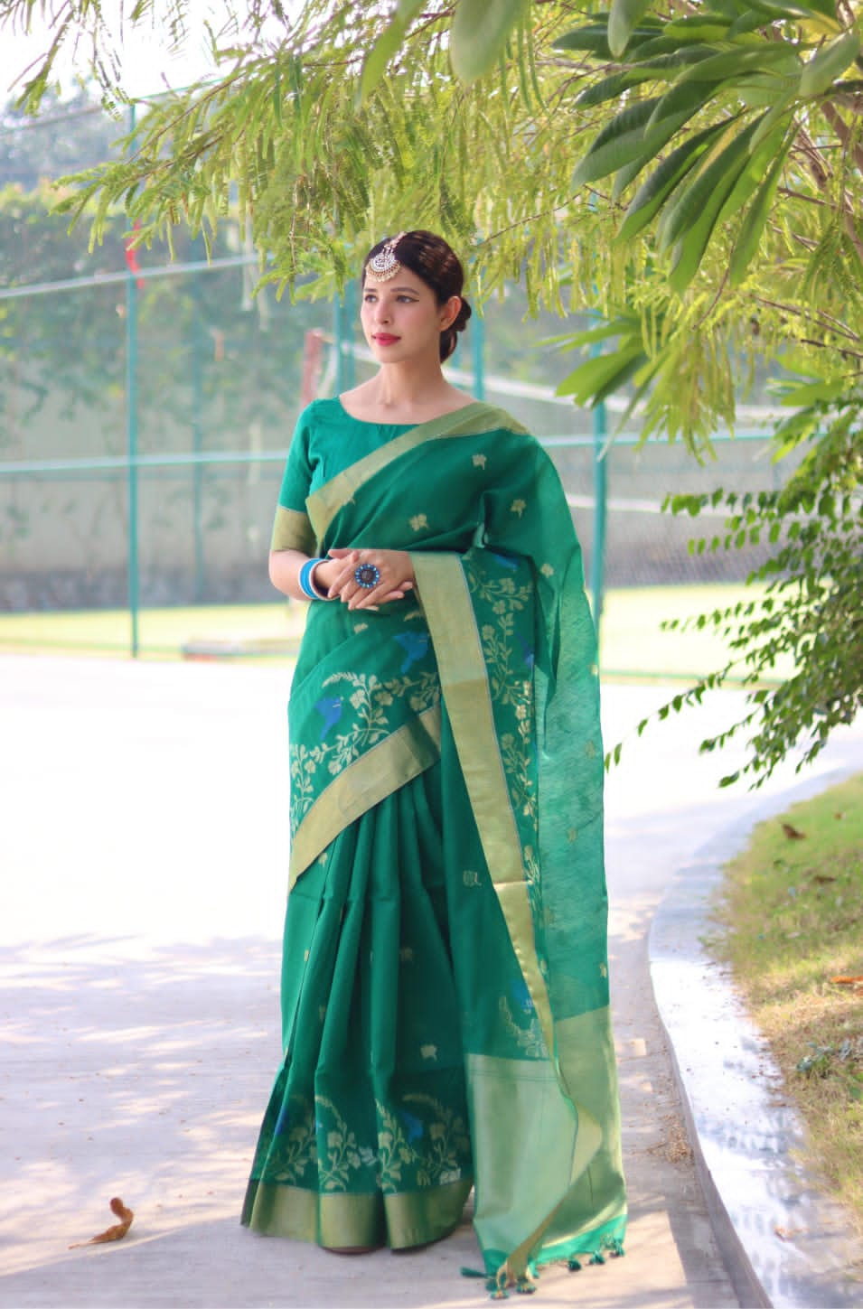 Beautiful Designer Pure Linen Silk Saree