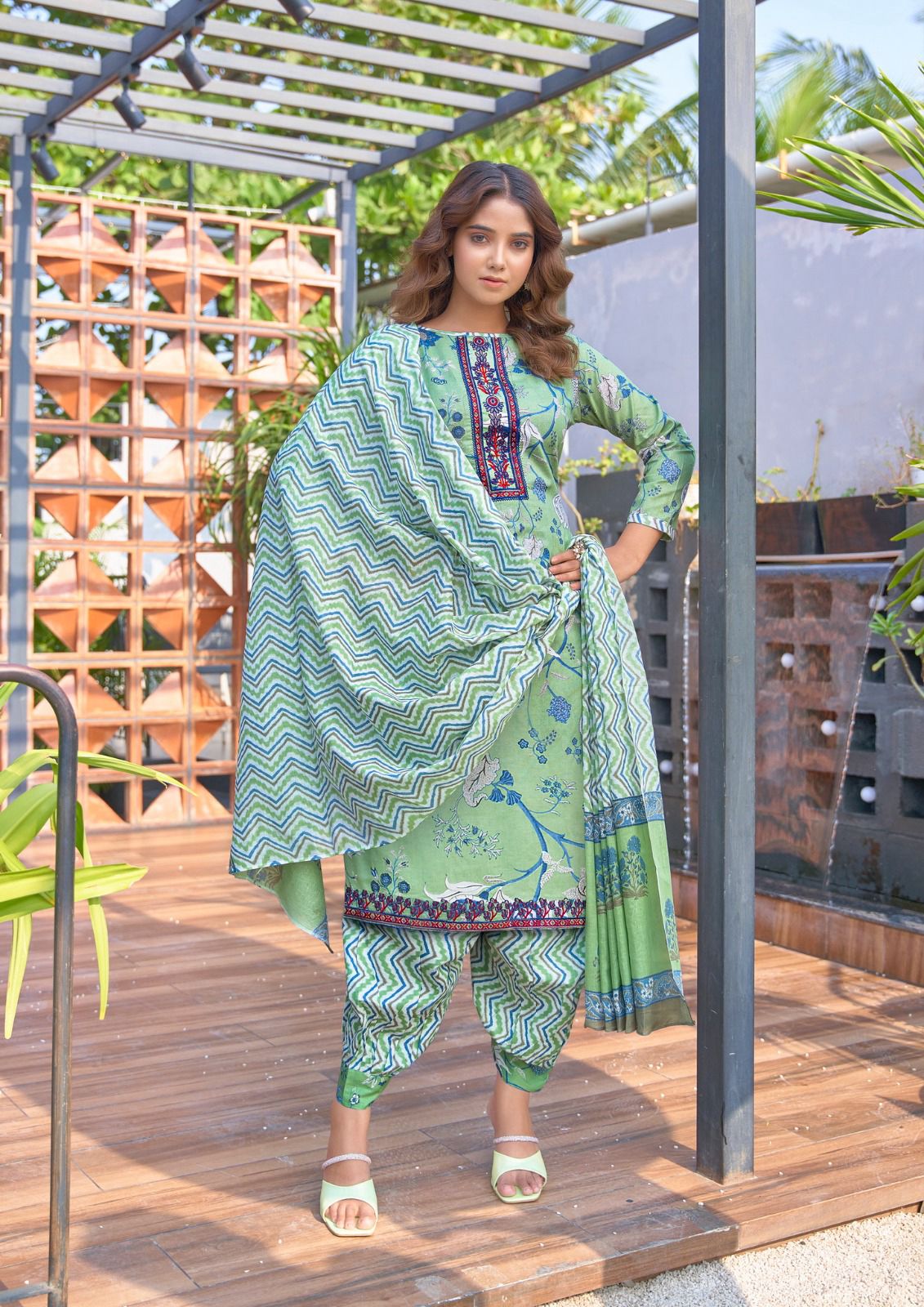 Yashika Trends Guzarish Cotton Salwar Kameez (530x08)