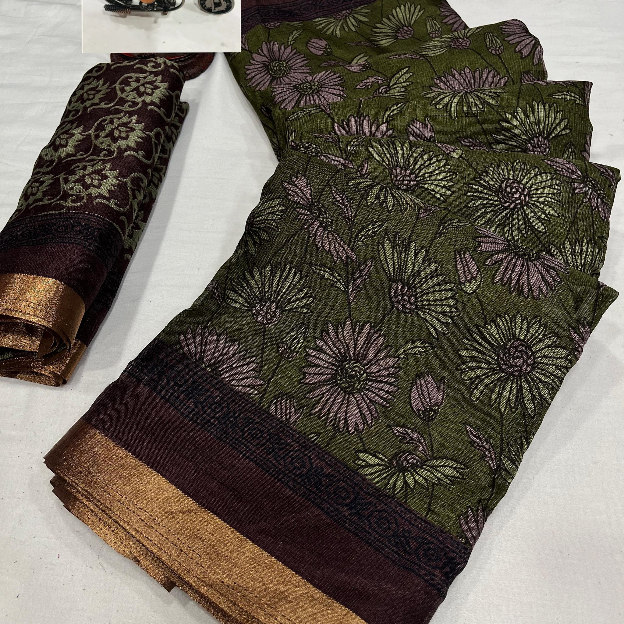 Party Wear Pure Viscouse Antique Desgine Dola Silk Saree