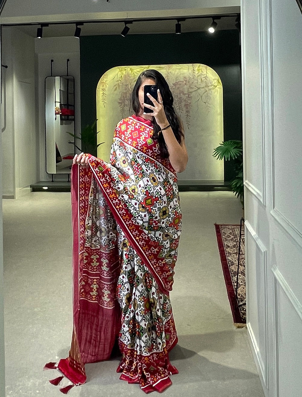 Beautiful Designer Gaji Silk
Printed With Lagadi Patta Saree