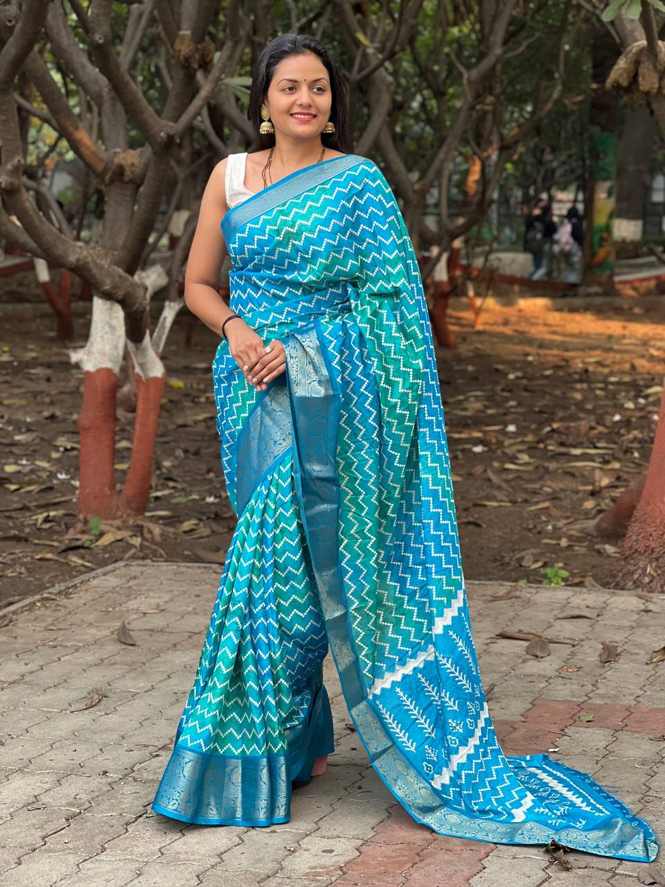 Beautiful Designer Lehariya Dola Silk Saree