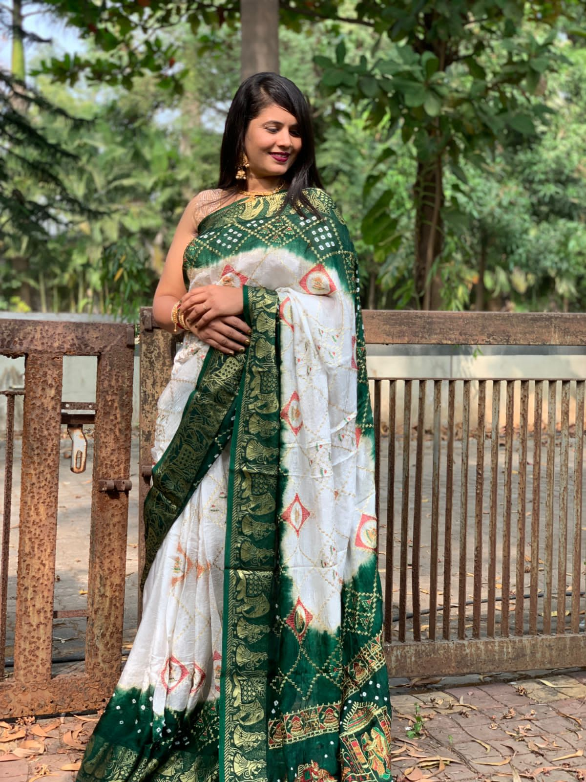 Bandhani Saree