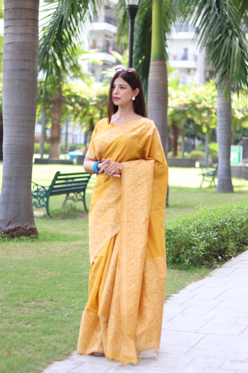 Beautiful Designer Handloom Raw Silk Saree