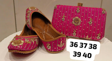 Beautiful Punjabi Juttis with Clutch Combo Set