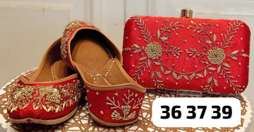 Beautiful Punjabi Juttis with Clutch Combo Set