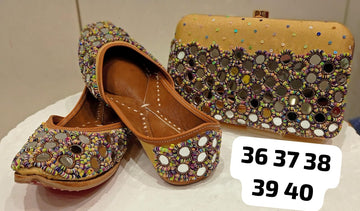 Beautiful Punjabi Juttis with Clutch Combo Set