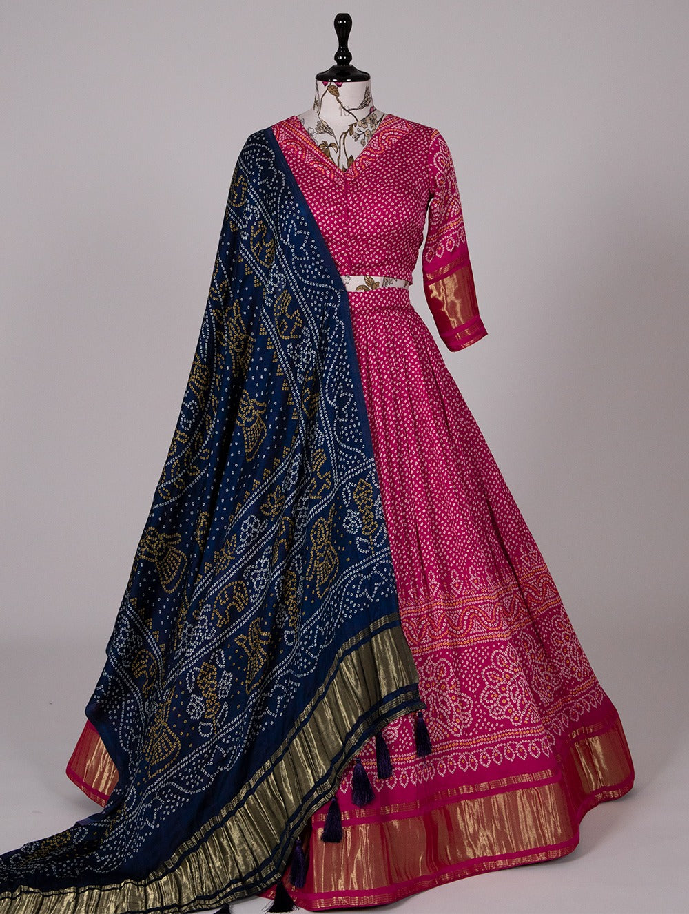 Trending Navaratri Gaji Silk Lehenga Choli Design 1622