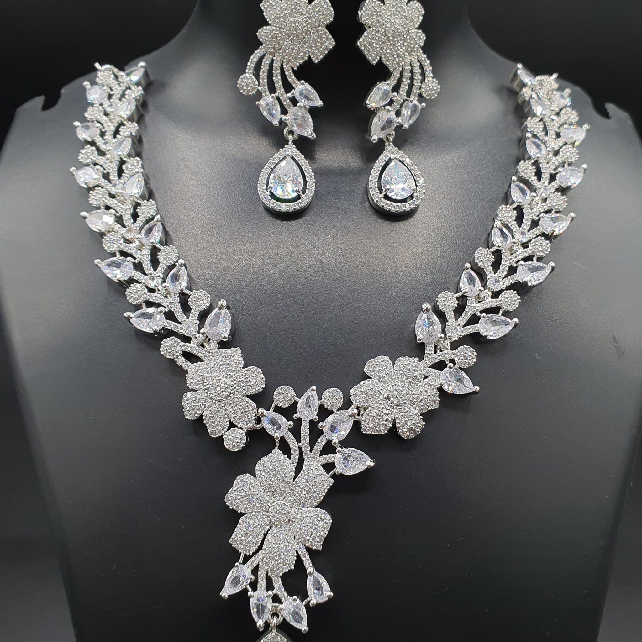 Beautiful American Diamond Antique Stone Necklace with Earrings Jewellery