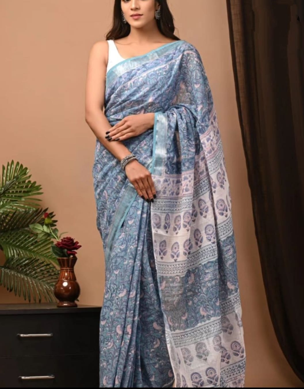 Beautiful Designer Linen With Silver Jari Patta Saree