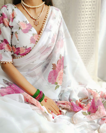 Beautiful Designer Flower Printed Georgette Saree