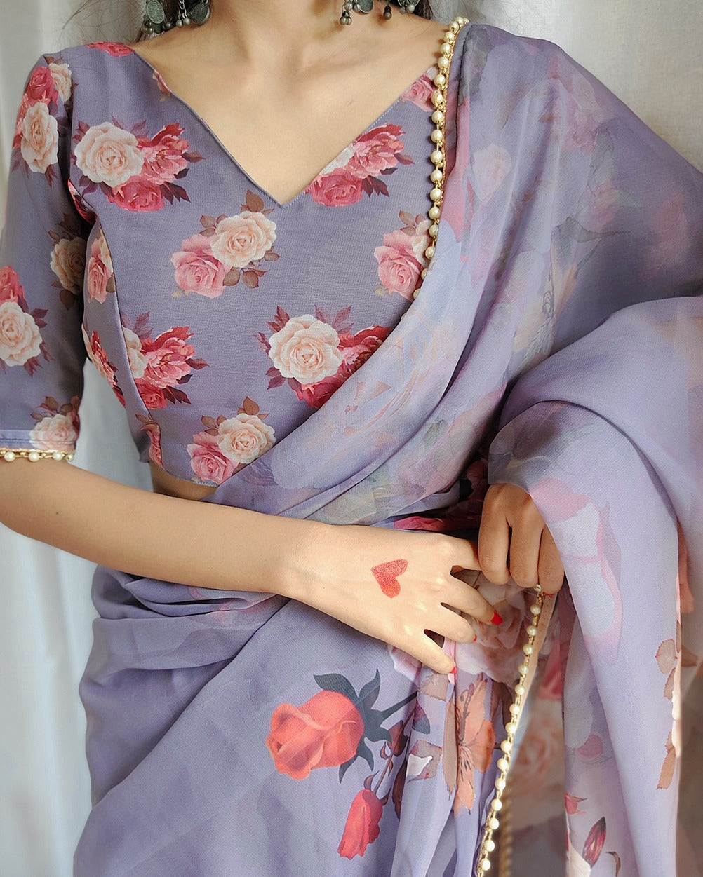 Beautiful Designer Flower Printed Georgette Saree